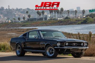 1967-Mustang-GT-0007