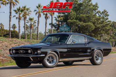 1967-Mustang-GT-0008