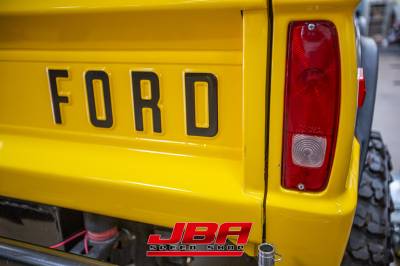 1970_Bronco-Custom-0025