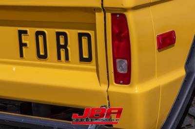 1970_Bronco-Custom-0030