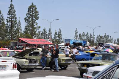 29th Annual Fabulous Fords Forever Car Show Cover