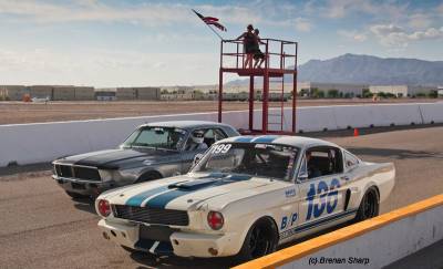 The Silver Mink, #29, Narrowly Wins Epic Exhibition Race in Las Vegas Cover